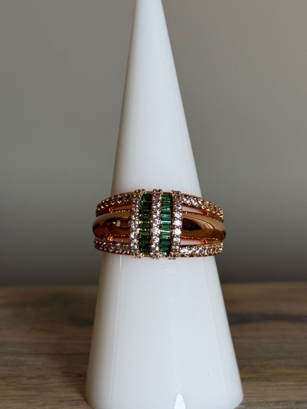 Bomb Party 2026 May Ring “The Cambria Ring” Size 7. Brand New!